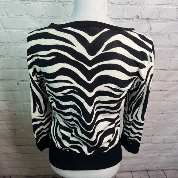 WHBM Zebra Print 3/4 Sleeve Cardigan Medium - Picture 3 of 7